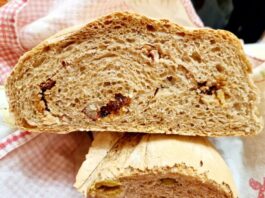 Pane con Castagne e Uvetta, quello sotto è Pane con Olive